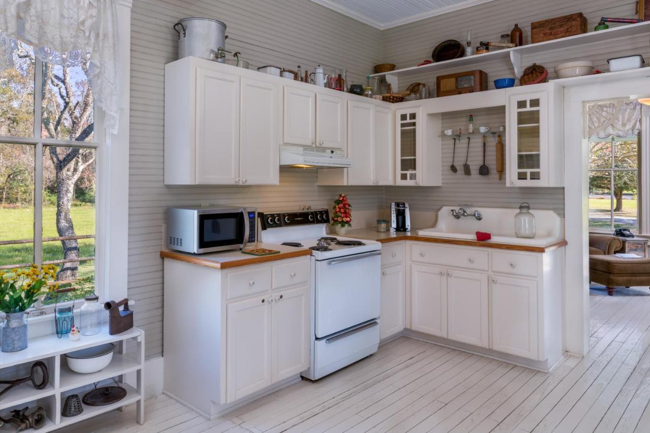 Maison D'Memoire Bed & Breakfast Cottages Rayne Εξωτερικό φωτογραφία