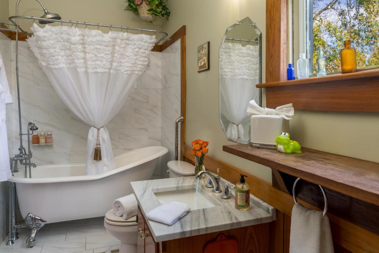 Maison D'Memoire Bed & Breakfast Cottages Rayne Εξωτερικό φωτογραφία